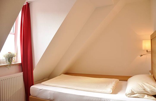 Harburg Resort | Private room ∙ 1 bedroom ∙ 1 guest