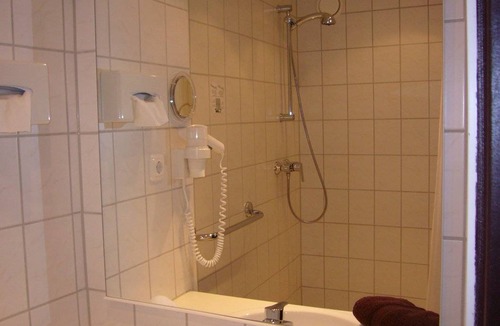 Weiden in der Oberpfalz Resort | Private room ∙ 1 bedroom ∙ 2 guests