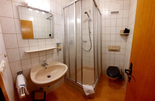 Bad Goegging Resort | Private room ∙ 1 bedroom ∙ 2 guests