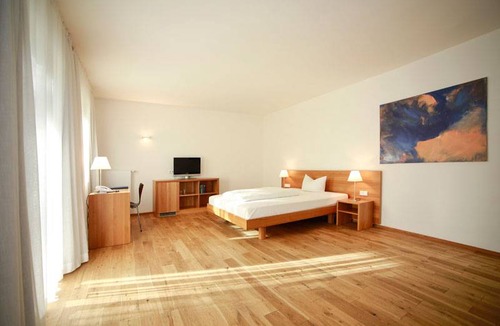 Maxlrain Resort | Private room ∙ 1 guest