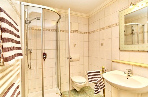Tittling Resort | Private room ∙ 1 guest