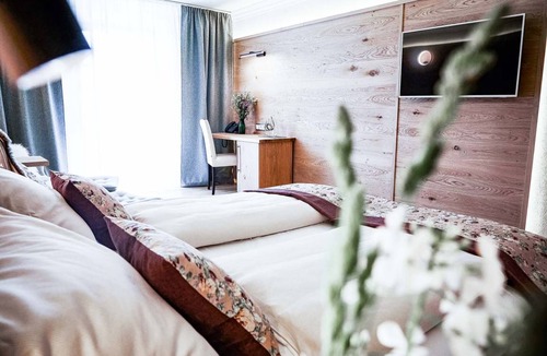 Teisendorf Resort | Private room ∙ 2 guests