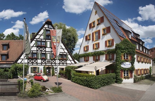 Bayreuth Resort | Private room ∙ 2 guests