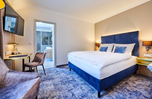 Altotting Resort | Private room ∙ 2 guests