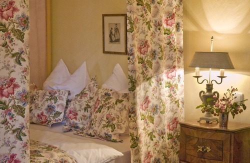 Amerang Resort | Private room ∙ 2 guests