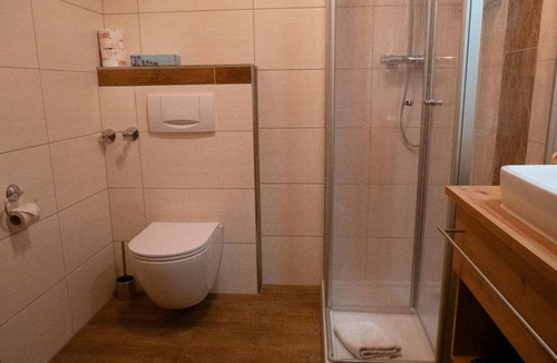 Kotzting Resort | Private room ∙ 3 guests