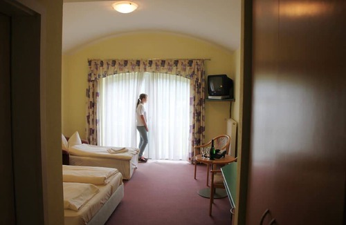 Obernzell Resort | Private room ∙ 3 guests