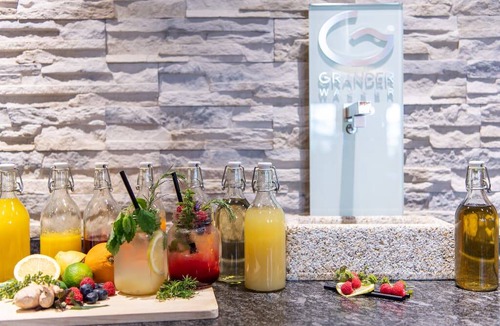 Warzenried Resort | Private room ∙ 4 guests