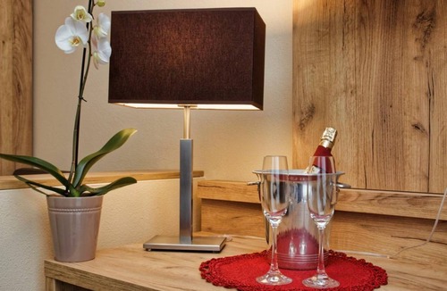 Achslach Resort | Private room ∙ 6 guests