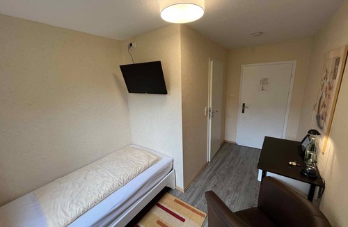 Bad Brueckenau Resort | Private room ∙ 1 bedroom ∙ 1 guest