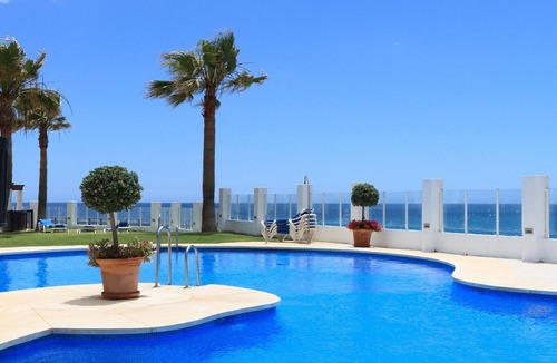 Calahonda Apartment | Puerta del Mar - Direct access to the beach