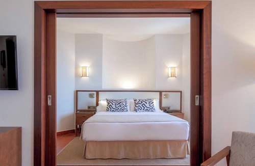 Islantilla Hotel | Puerto Antilla Grand Hotel
