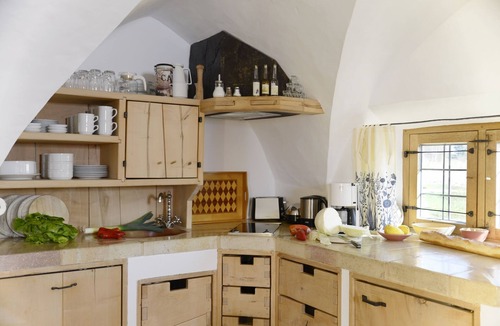 Meisham Apartment | Quaint apartment near Chiemsee between Munich and Salzburg