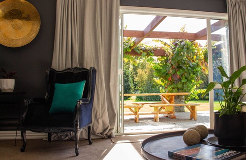 Lake Hayes House | Queenstown Country Lodge - Boutique Accommodation