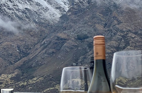 Jacks Point Apartment | Queenstown Studio with Mountain Views