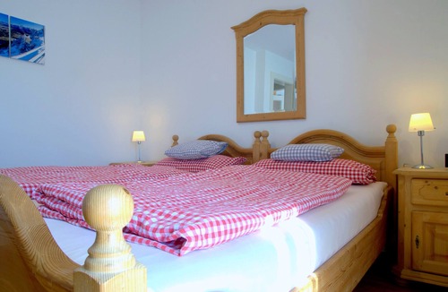 Fuessen Apartment | Quiet apartments with terrace and garden, royal card, babies welcome!