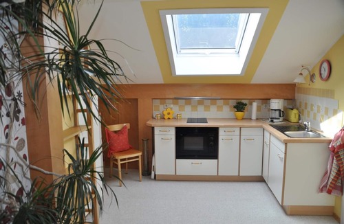 Horn Apartment | Quiet location, balcony, animals on request, near the mountain, up to 3 people,