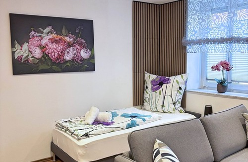 Neustadt an der Aisch House | Quiet luxury apartment in the heart of the old town