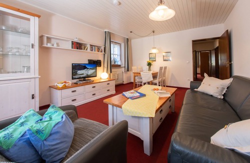 Oberstdorf Apartment | Quiet, sunny location, directly in Oberstdorf, all cable cars can be booked free of charge