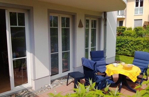 Redewisch Apartment | Quietly located vacation apartment - Only a few steps to the sea