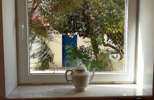 Alquerubim House | Quinta D'Avó Amélia, beautiful cottage between the mountains and the sea