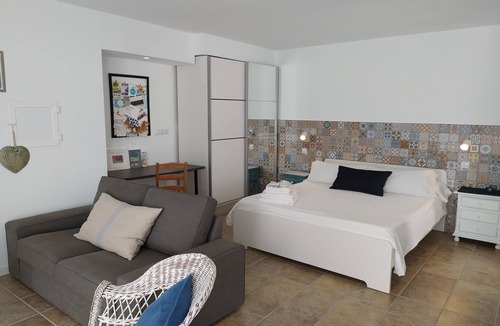 San Bartolome House | QUINTERO SUITES (VEROL AND NOPAL) 2 COUPLES? BOOK THE TWO SUITES