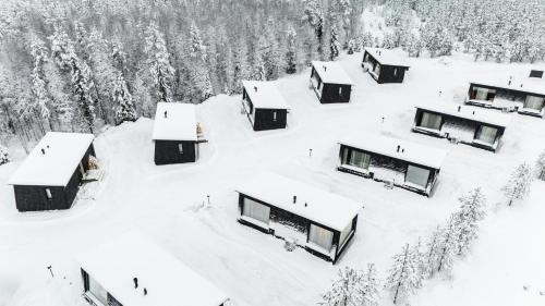 Rovaniemi Apartment | Raitola Reindeer and Husky Farm- Panorama Lodges