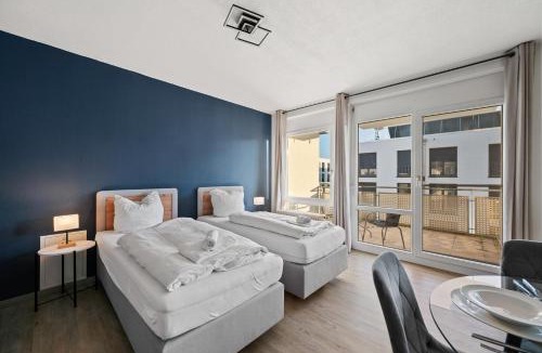 Fellbach Apartment | RANGE - 2 Apartments - Küche - WLAN - Netflix - Balkon - 1-6 Personen