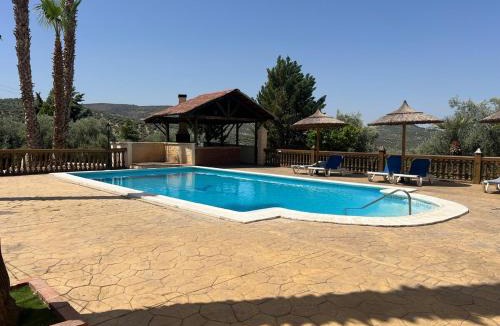 Cuevas de San Marcos House | Relax y piscina privada para familias