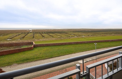 Juist Apartment | "Relaxation and sea views: Your vacation apartment at Haus Klabautermann!"