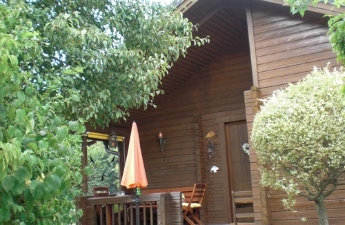 Viechtach House | Relaxation in a log cabin with 2 bedrooms for up to 5 people