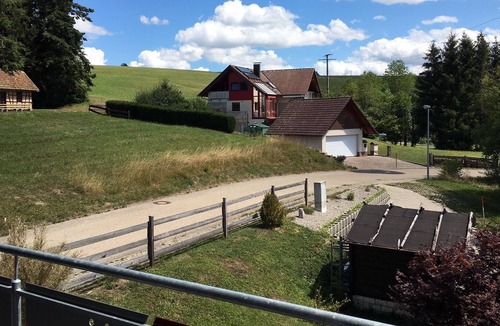 Leinstetten Apartment | Relaxation in nature, family, couples, singles, quiet location, fully equipped