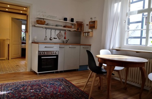Alt-Wetter Apartment | Rental-Comfort-Private Bathroom-Garden view-Alte Schmiede