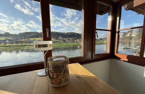 Niederrathen Apartment | Rental-Panoramic-Private Bathroom-River view
