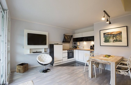 Balm Apartment | Residenz am Balmer See, Whg. 66 with sauna & lake view for 4 persons