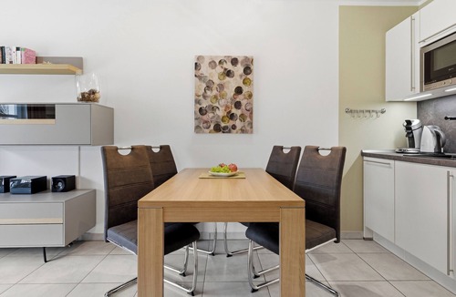 Balm Apartment | Residenz am Balmer See Whg. 42 with sauna, WLAN and lake view