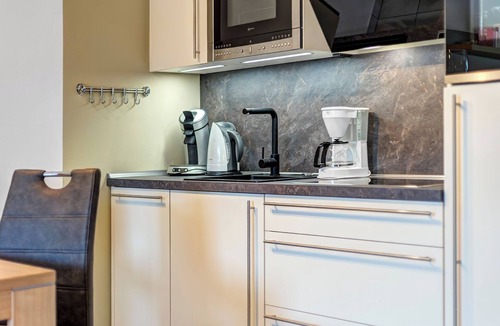 Balm Apartment | Residenz am Balmer See Whg. 42 with sauna, WLAN and lake view