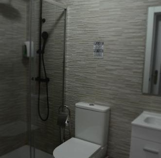 Carabanchel House | RI HOSTELs