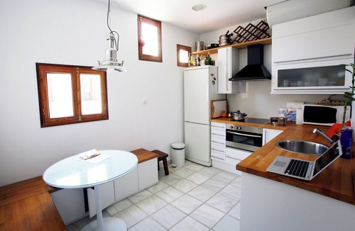Malasana Apartment | Right in the center of Madrid: Malasaña