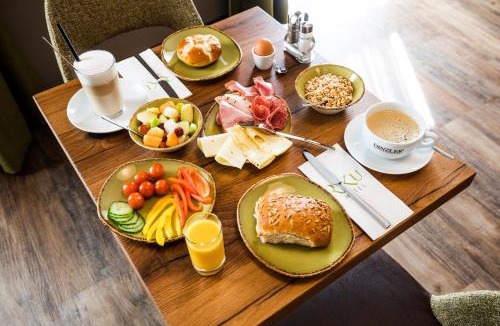 Weissenhorn Hotel | RiKu HOTEL Weißenhorn