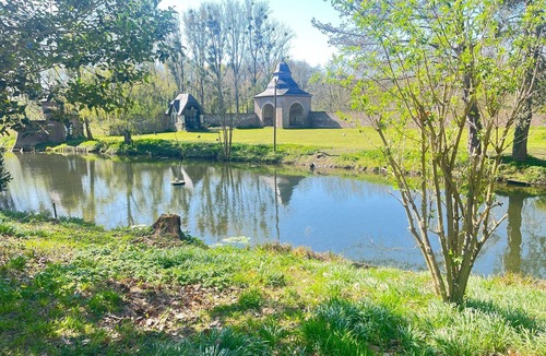 Uebach-Palenberg House | Rimburg Castle - Enjoy your vacation in the Steve Mc Queen apartment