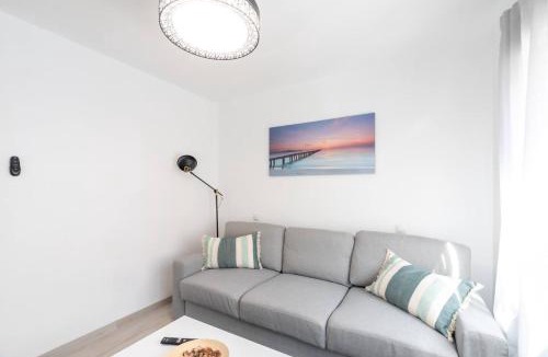 San Diego Apartment | Riva 3