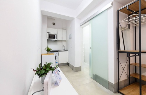 Salamanca Apartment | (RJS3) Cozy Studio in Salamanca District