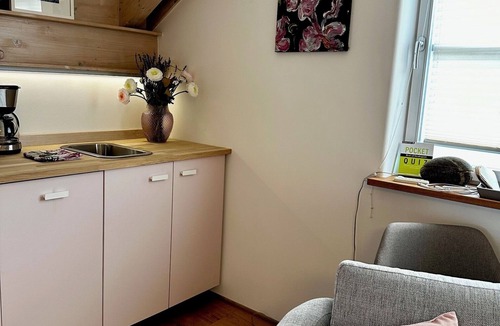 Greifenberg Apartment | Romantic, modern holiday apartment - 10 minutes from the Ammersee beach - in a quiet area