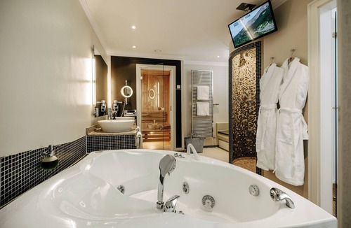 Munster Hotel | Romantik Hotel Hof zur Linde