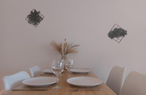 Neu-Ulm Apartment | Rooftop Apartments - Stillvolles Apartment 4P nahe Glacis Center