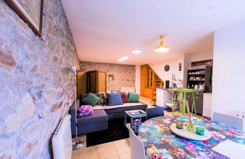 Iurreta Ski Chalet | Room with Private Bathroom in a Traditional Basque House with a Terrace