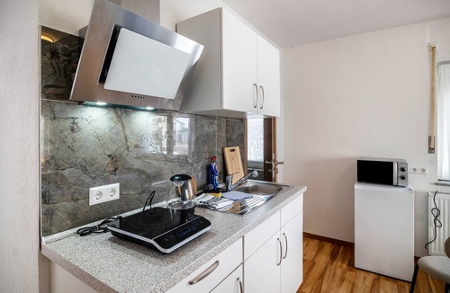 Berg Apartment | Room 'Zimmer 7' with Wi-Fi