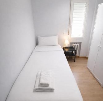 Cotos House | Rooms in Chamartin