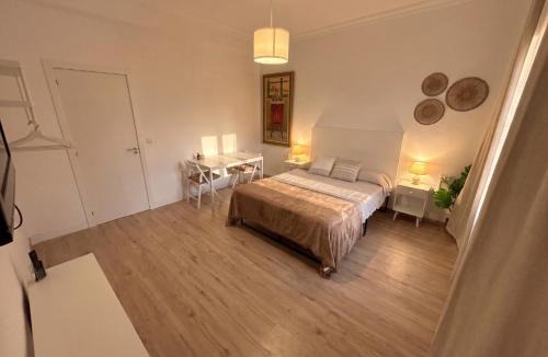 Moncloa - Arguelles Bed & Breakfast | Rooms Rey, junto al Palacio Real y la Gran Vía